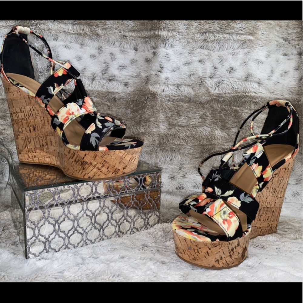 Bamboo Floral Wedges
